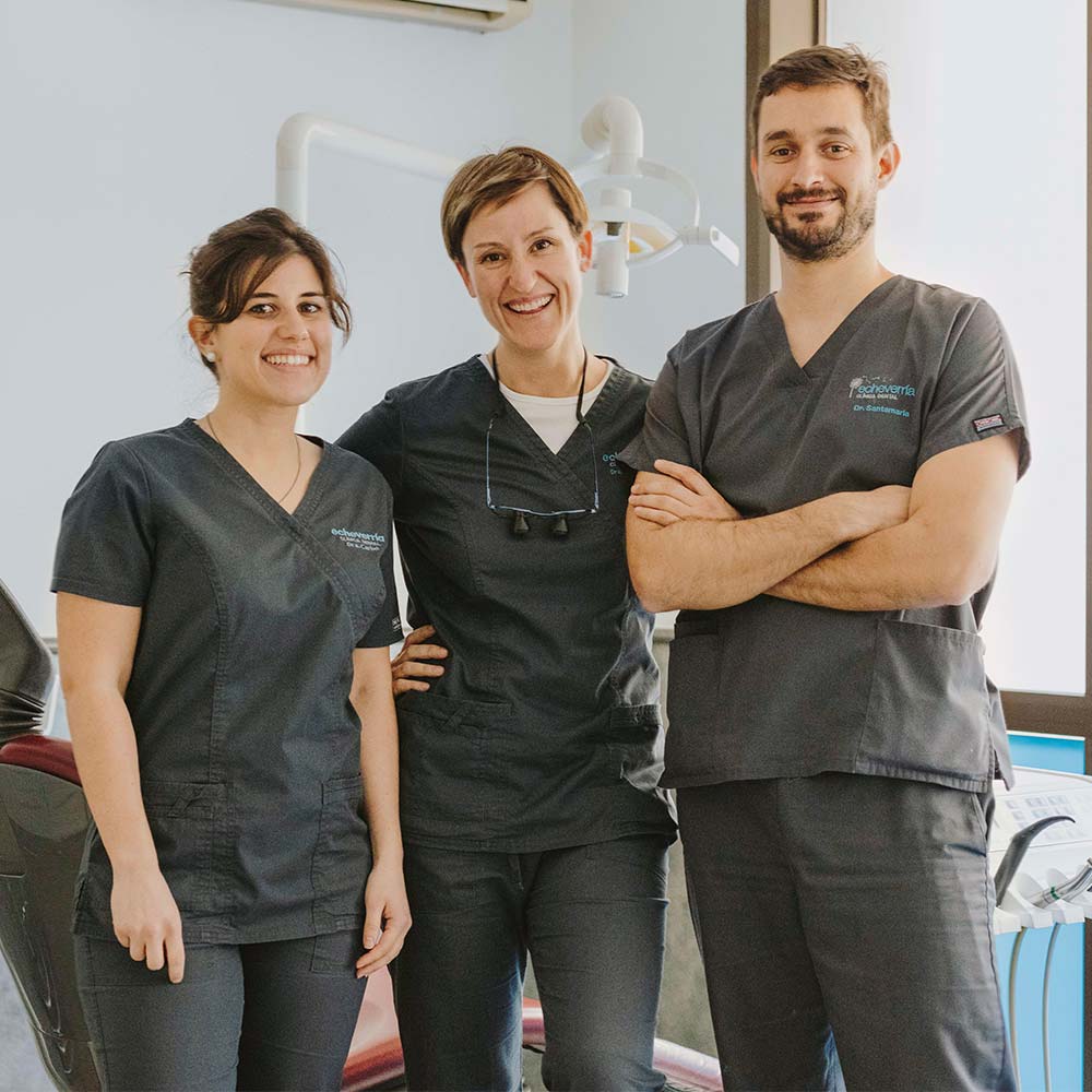 equipo_echeverria equipo_clinica_dental_echeverria